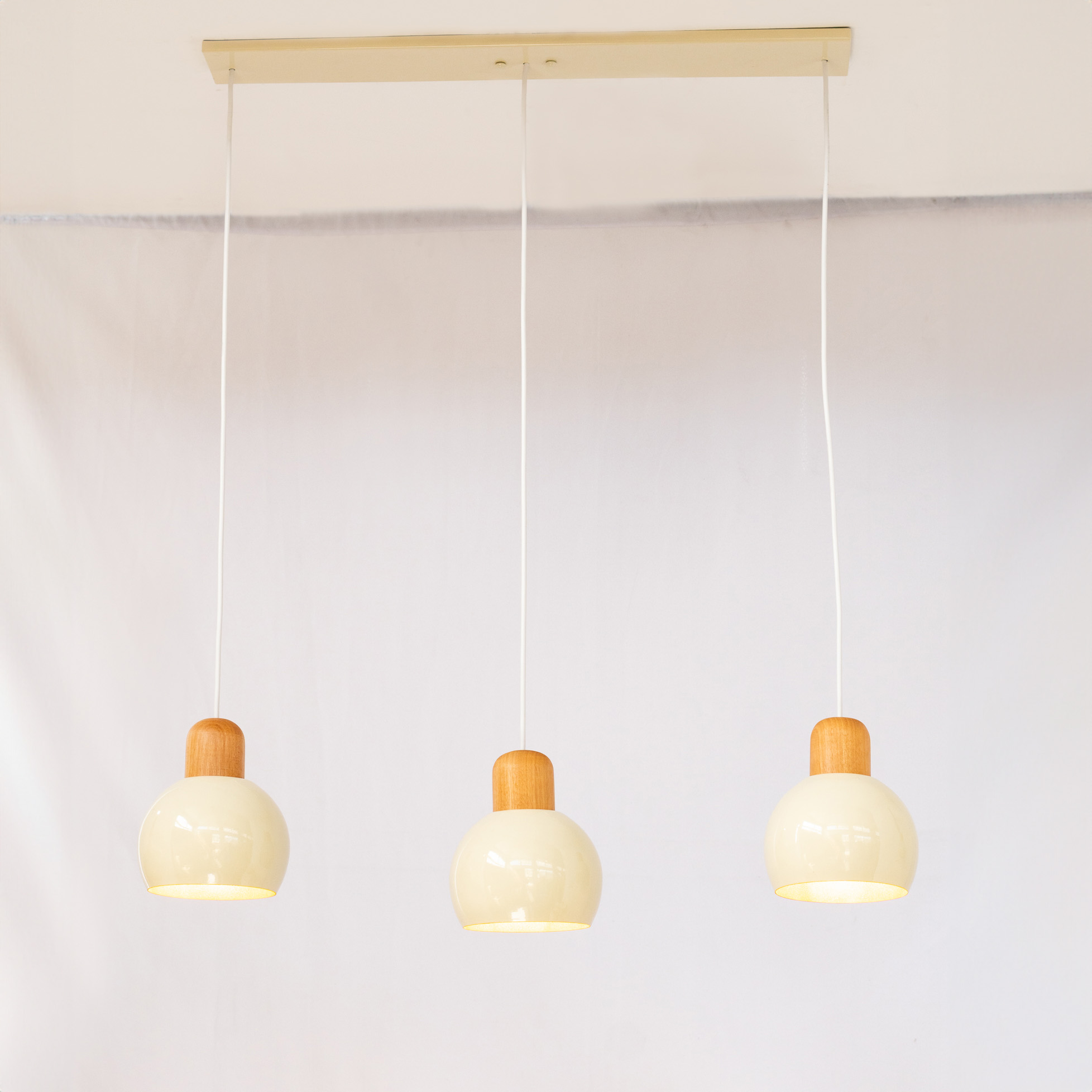 LÁMPARA CAMPANY CIELO BEIGE