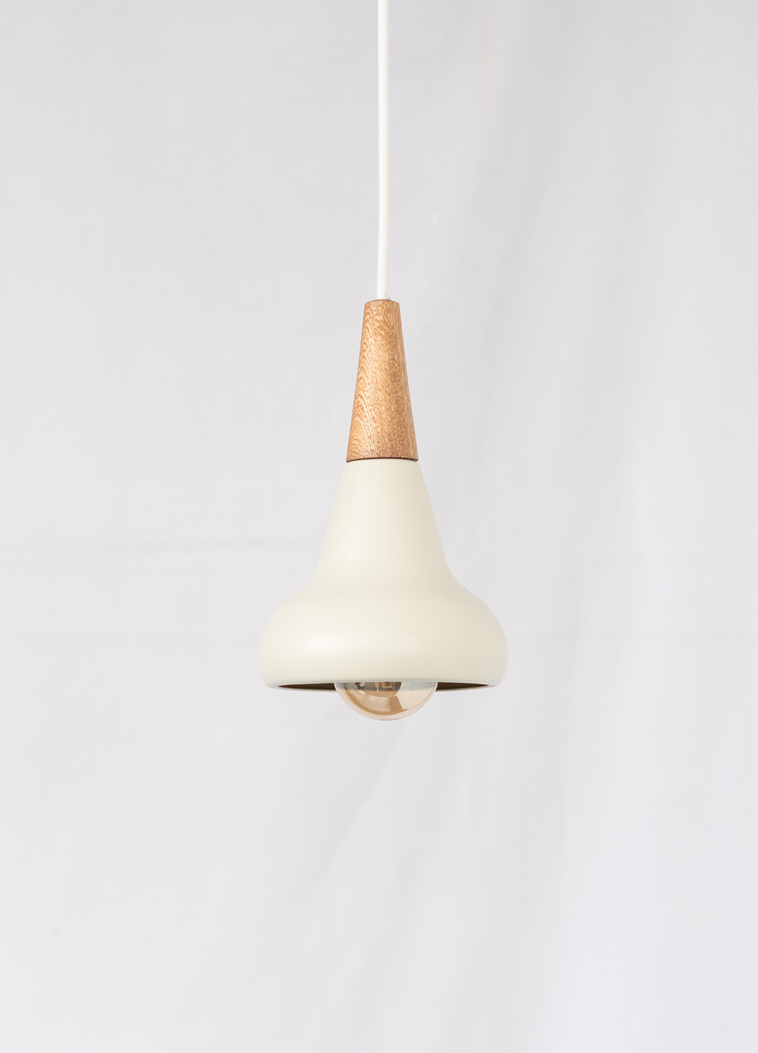 lámparas de madera